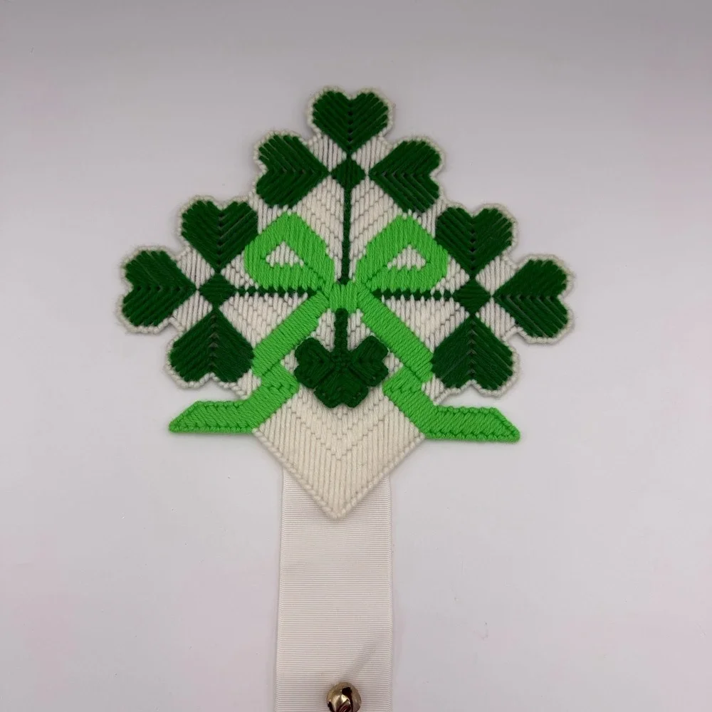 Vtg Plastic Canvas‎ St Patrick's Day Handmade Theme Decor Wall Hanging Clover